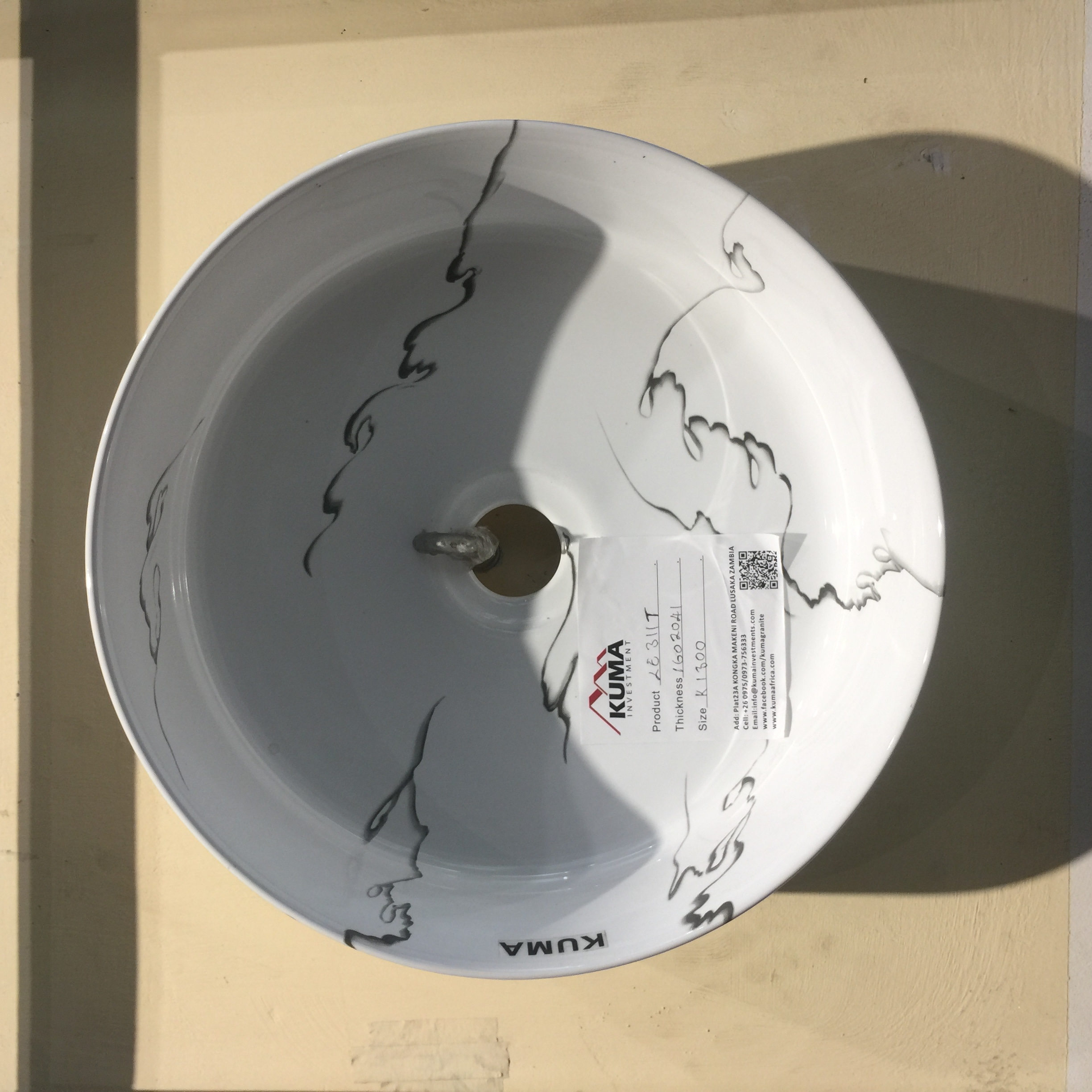 Creamic Classic Black & White Design Hand Basin